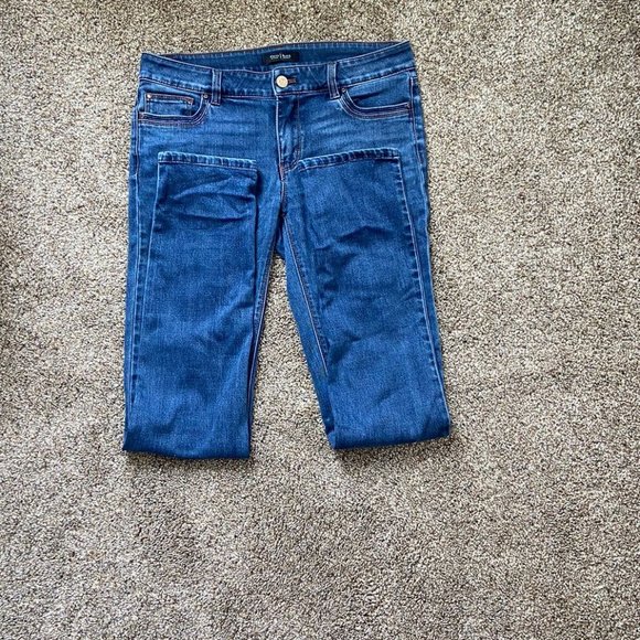 Comfortable jeans, soft and stretchy denim,straigt to skinny cut wit half raise. - Picture 7 of 7